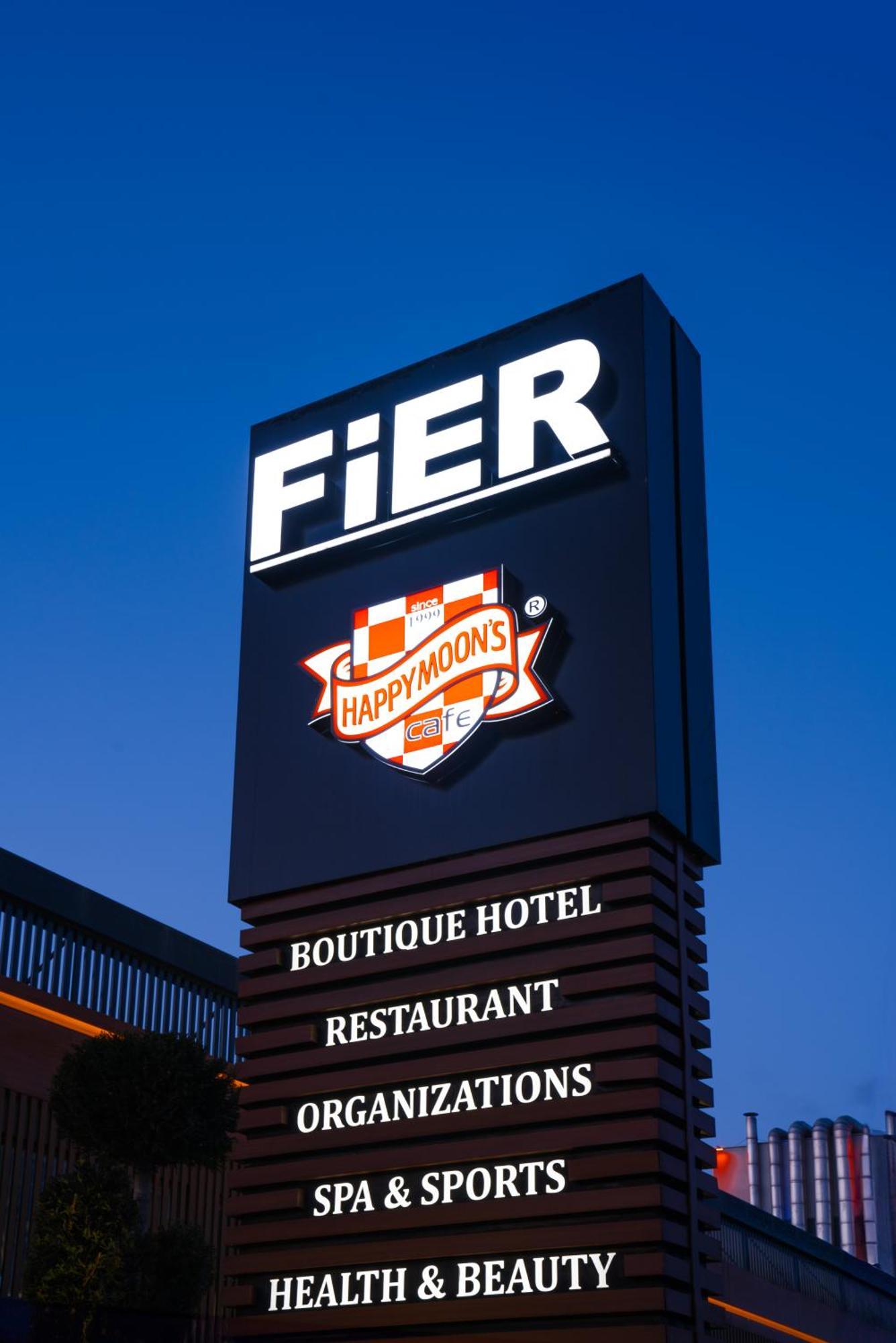 מלון קייסרי Fier Life Center מראה חיצוני תמונה
